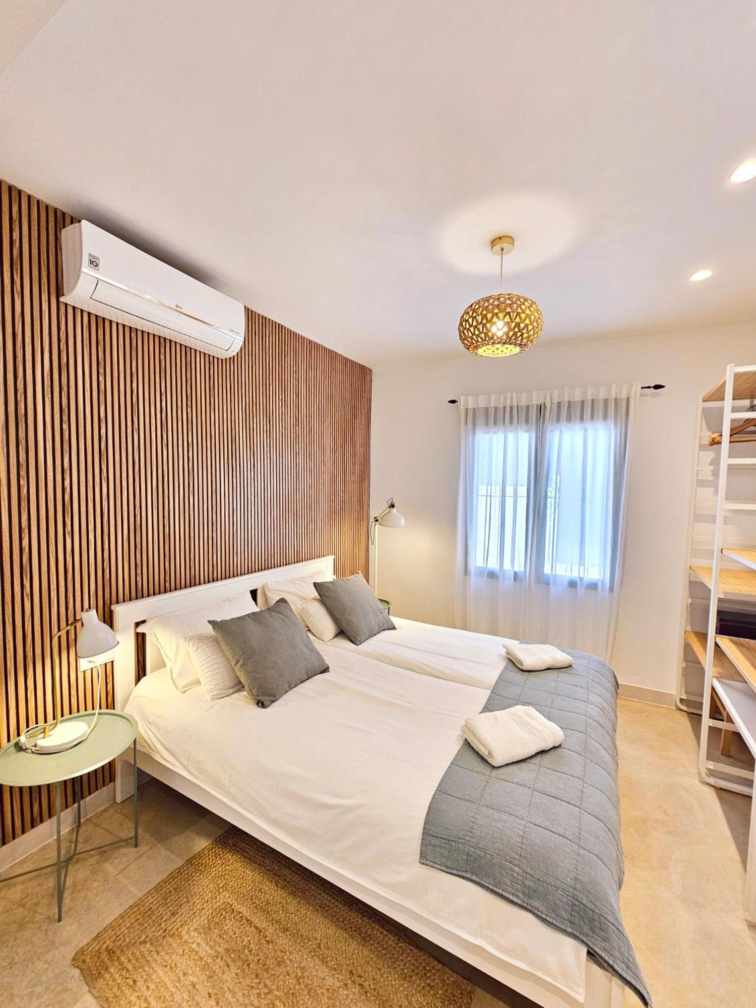 Apartamentos De La Huerta Alicante Kültér fotó
